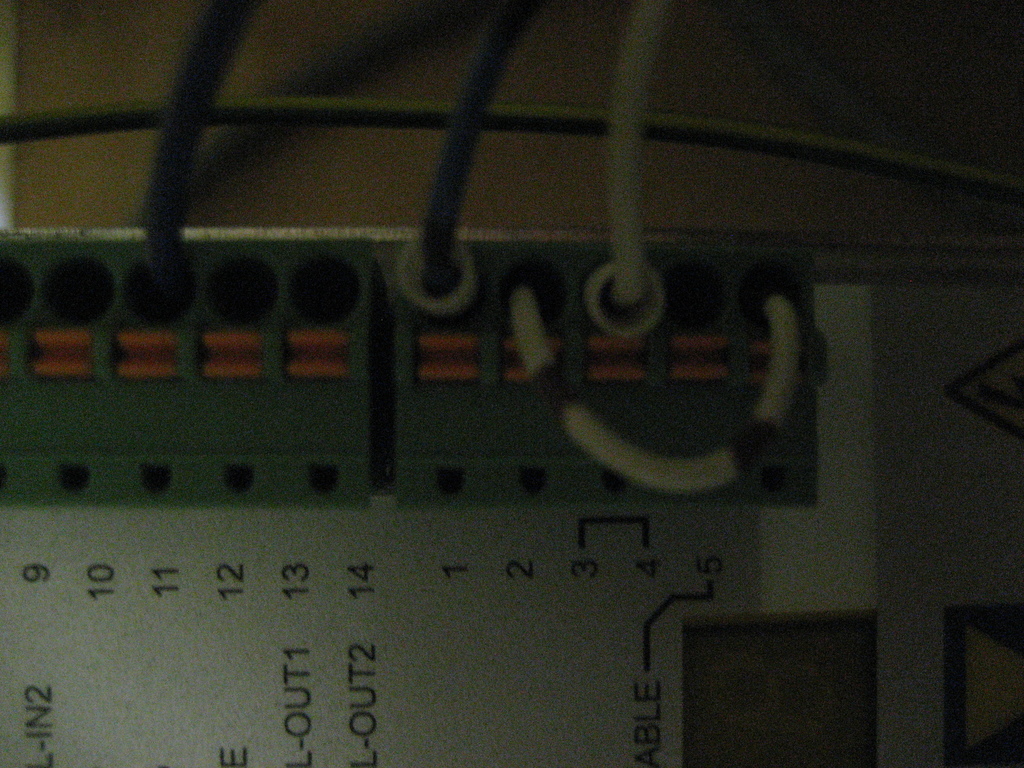 servostar300-conn-X4